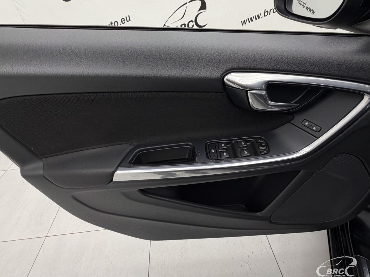 Volvo S60 | 35