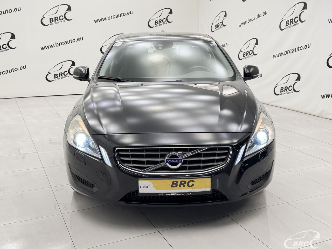 Volvo S60 | 82