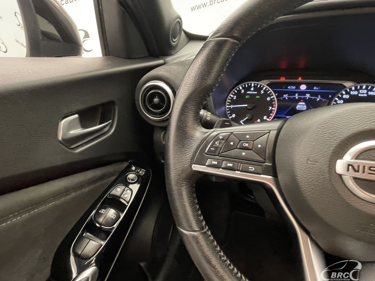 Nissan Juke | 32
