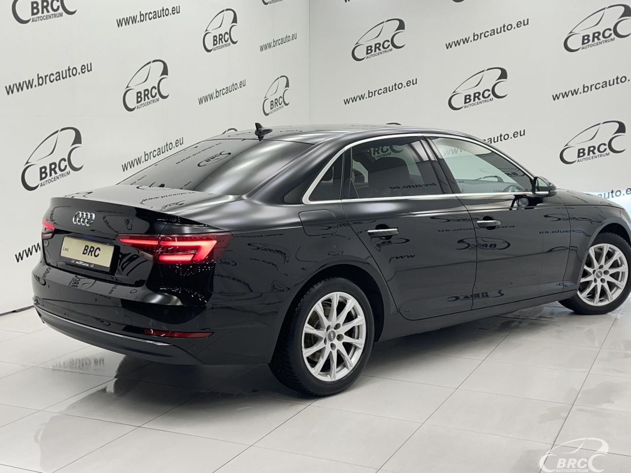 Audi A4 | 1