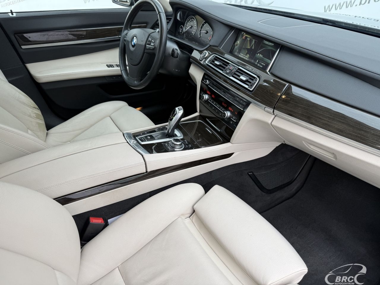 BMW 740 | 7