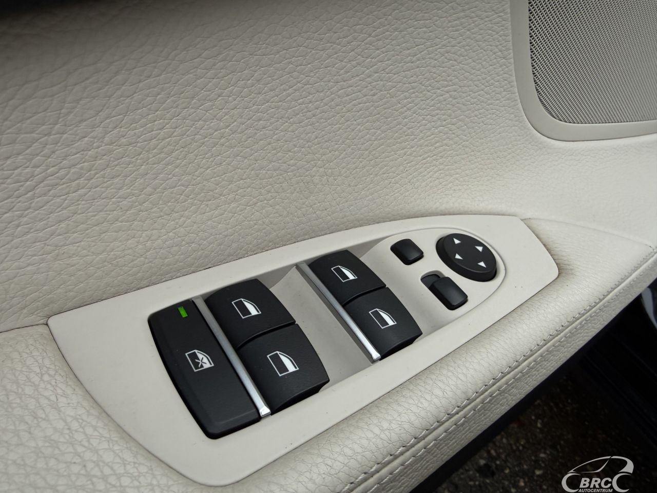 BMW 740 | 18