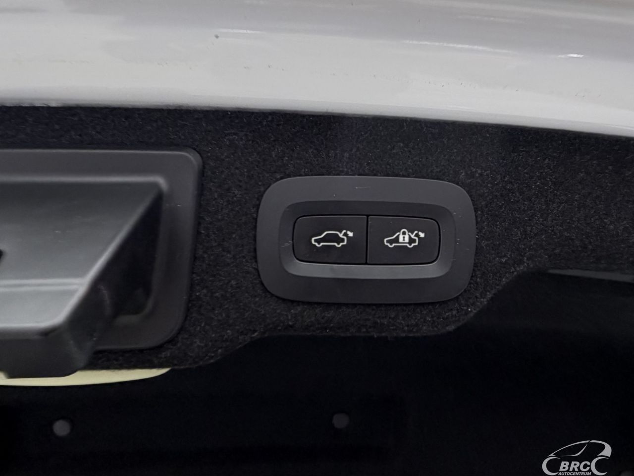 Volvo S90 | 45