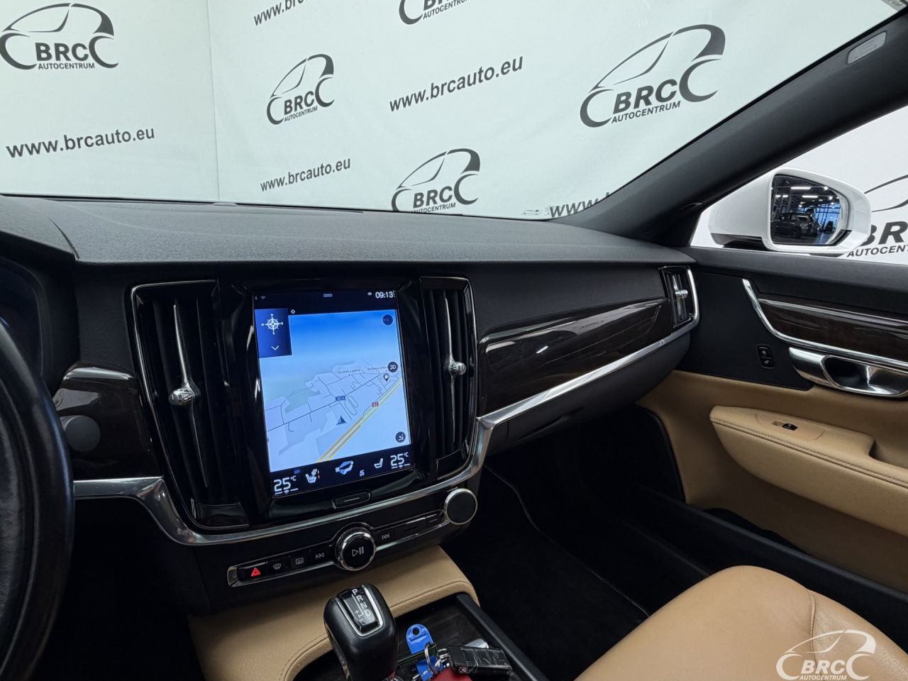 Volvo S90 | 28