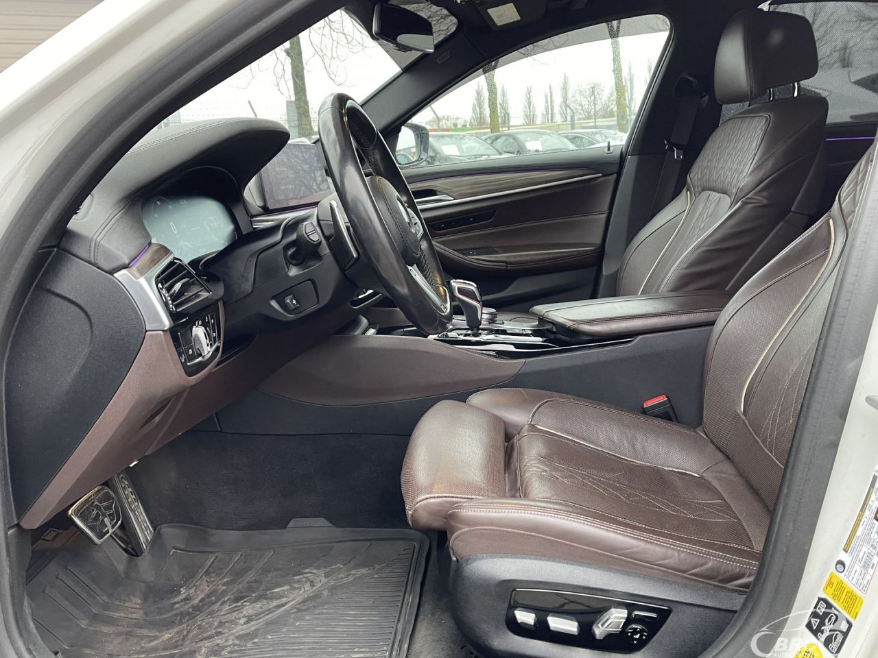 BMW M550 | 15