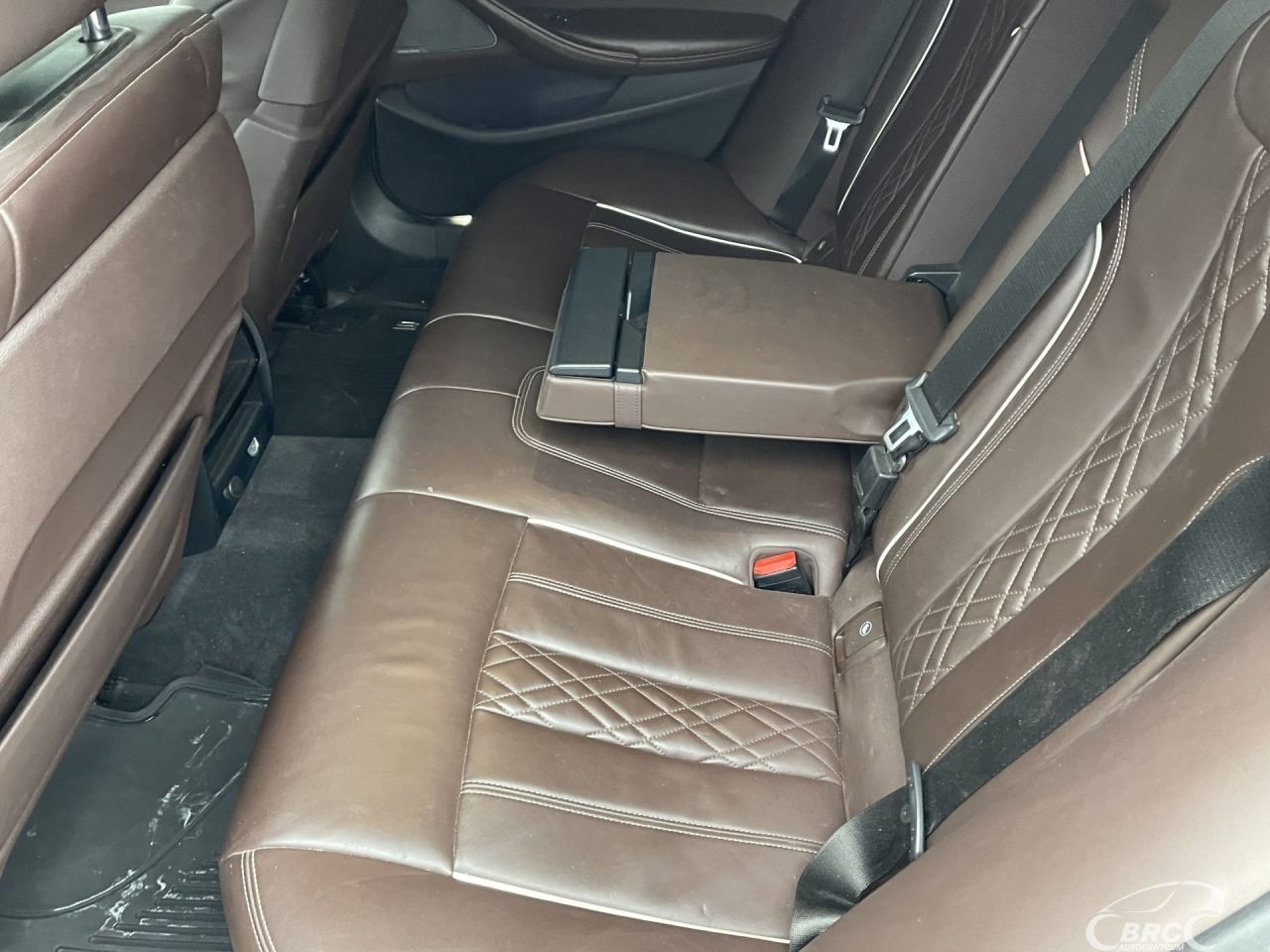 BMW M550 | 7