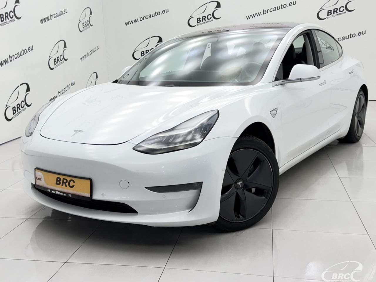 Tesla Model 3 | 28