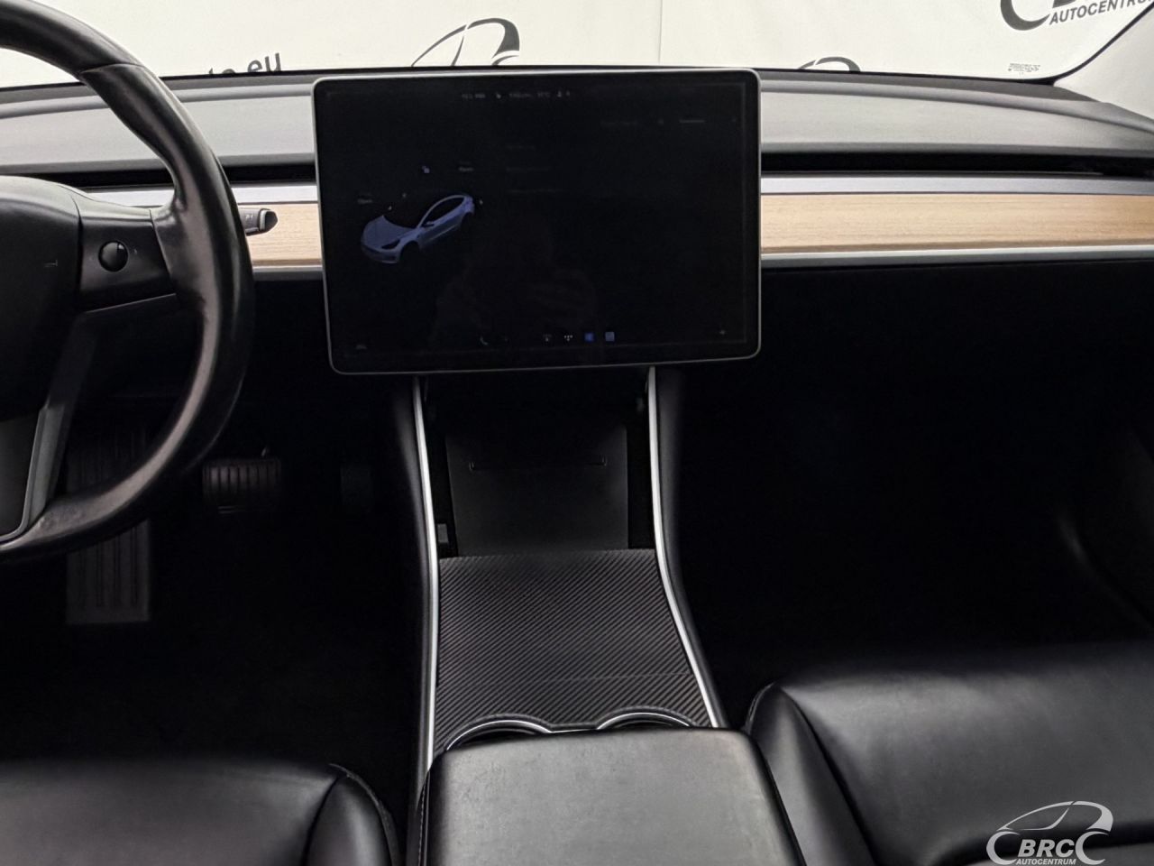 Tesla Model 3 | 14