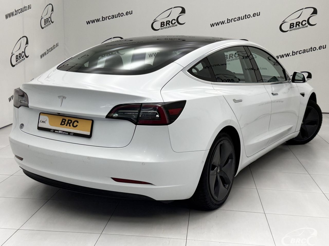 Tesla Model 3 | 29