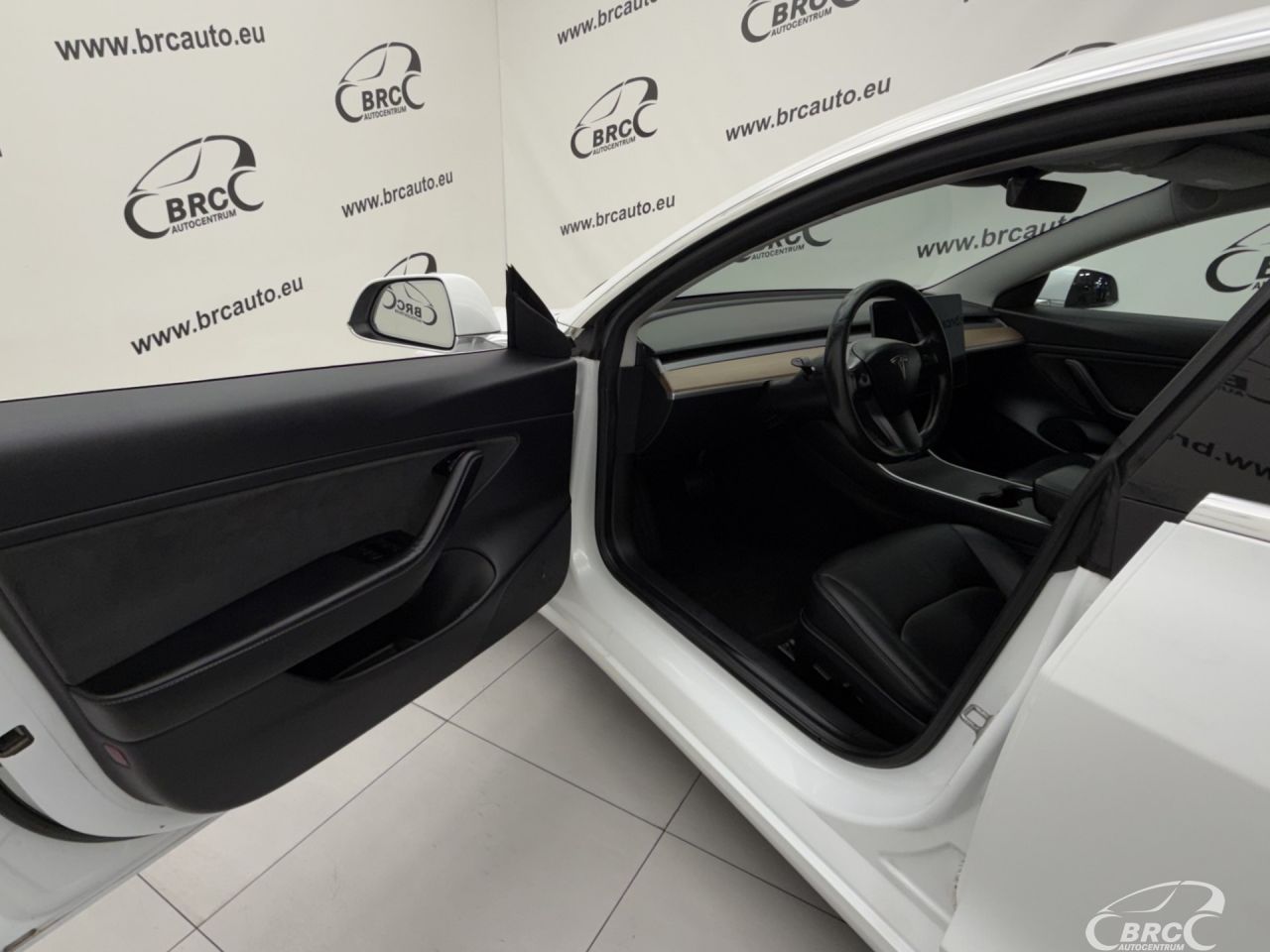 Tesla Model 3 | 15