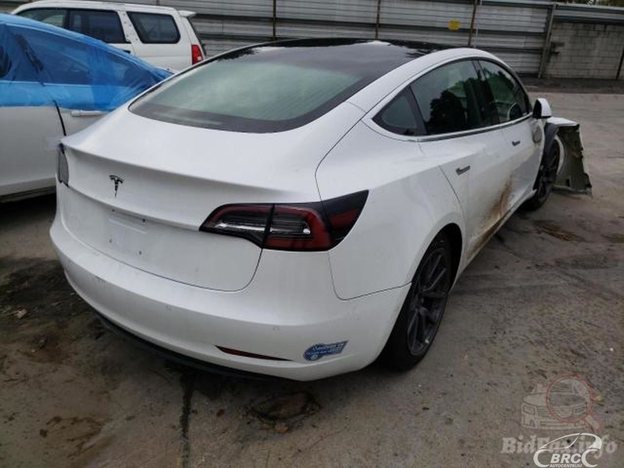Tesla Model 3 | 38