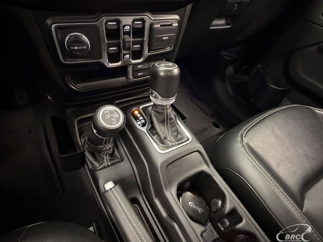 Jeep Wrangler | 25