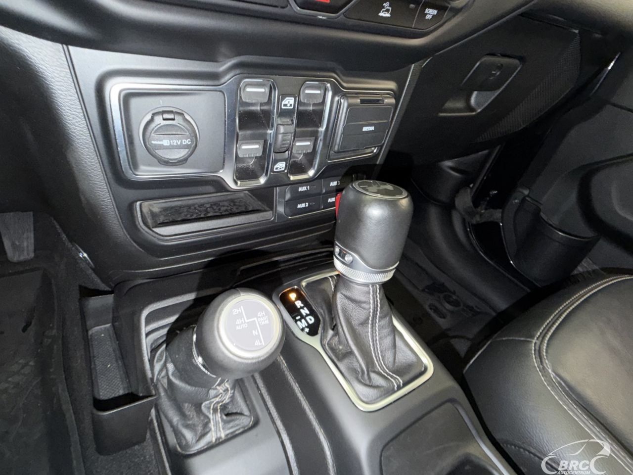 Jeep Wrangler | 26