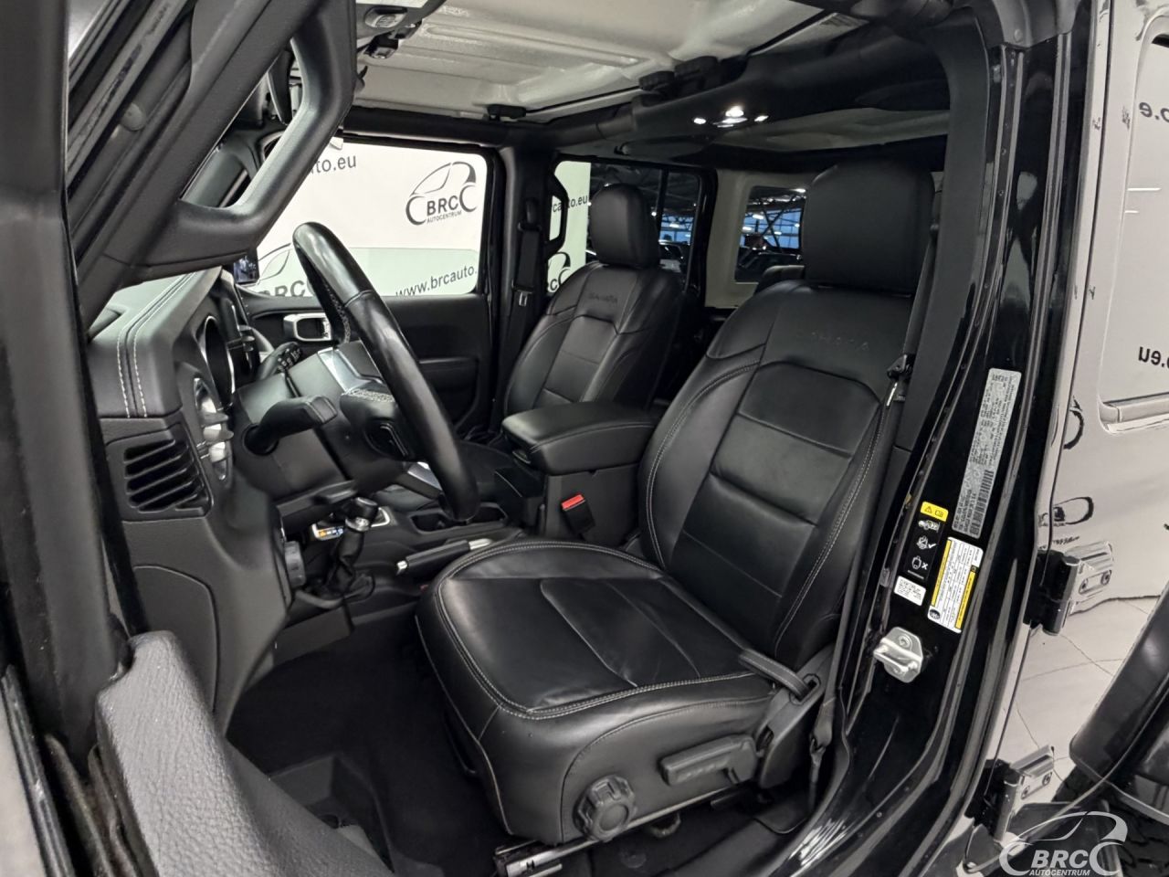 Jeep Wrangler | 21