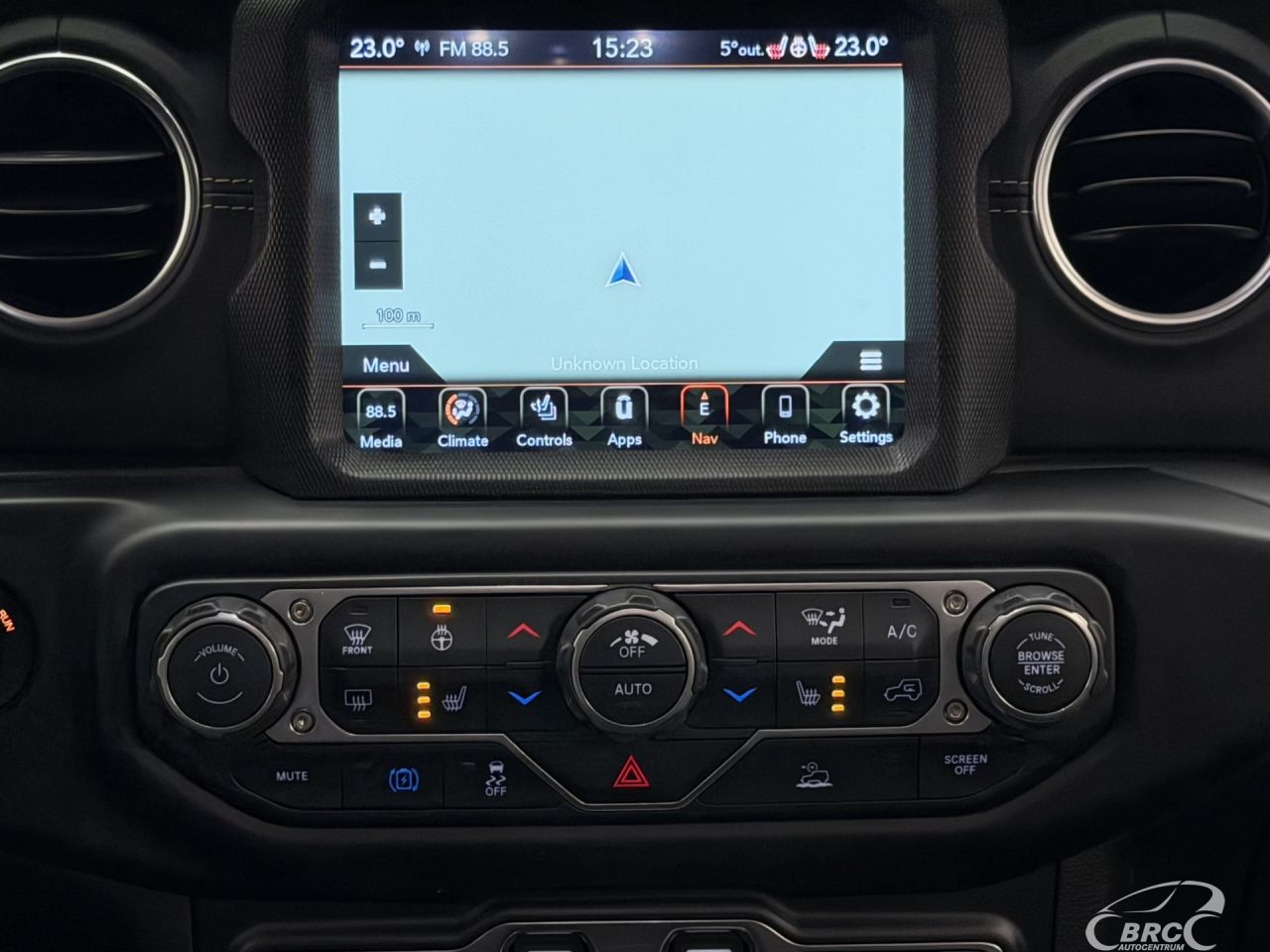 Jeep Wrangler | 14