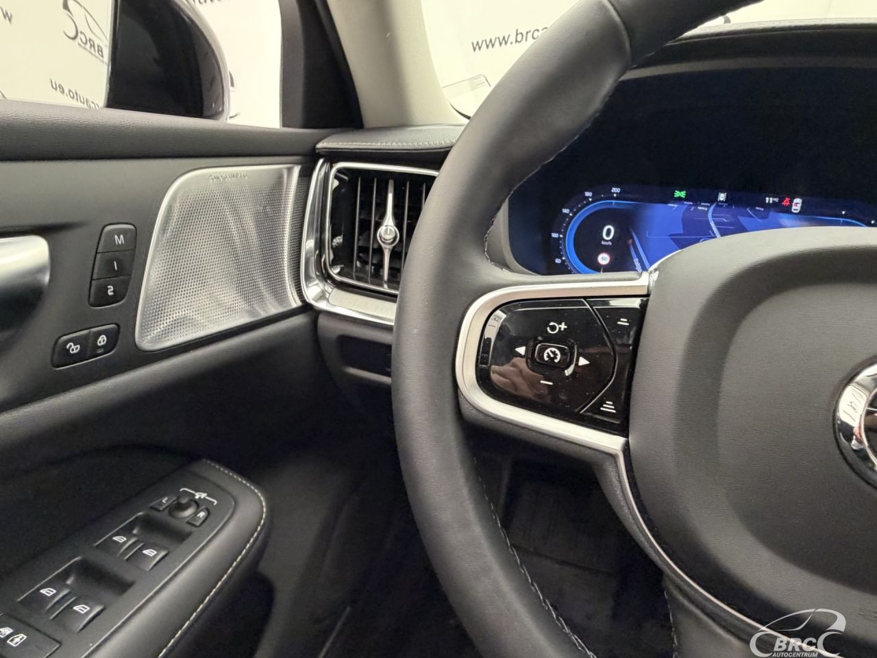 Volvo V60 | 33