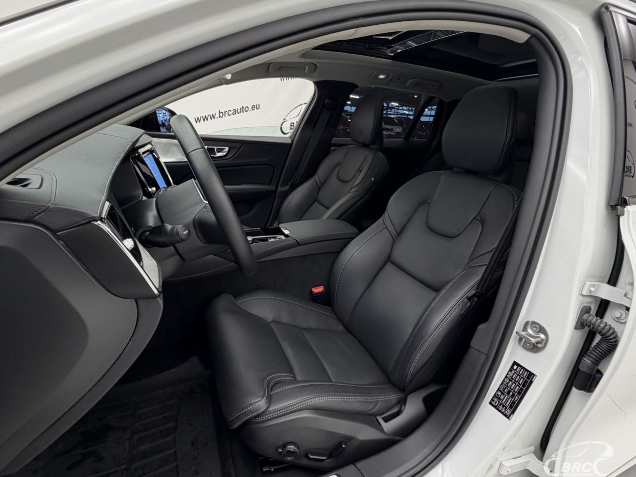 Volvo V60 | 24