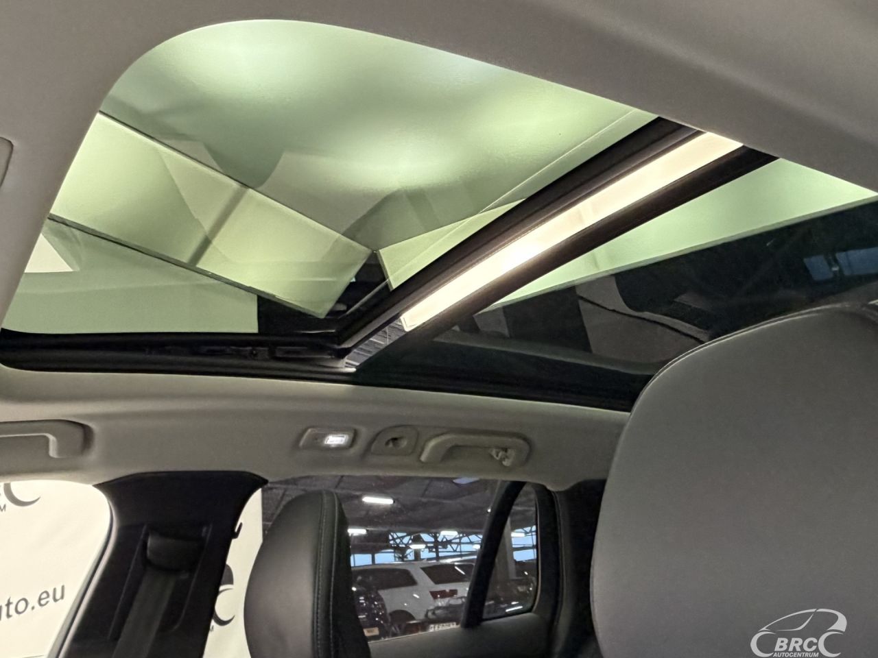 Volvo V60 | 27