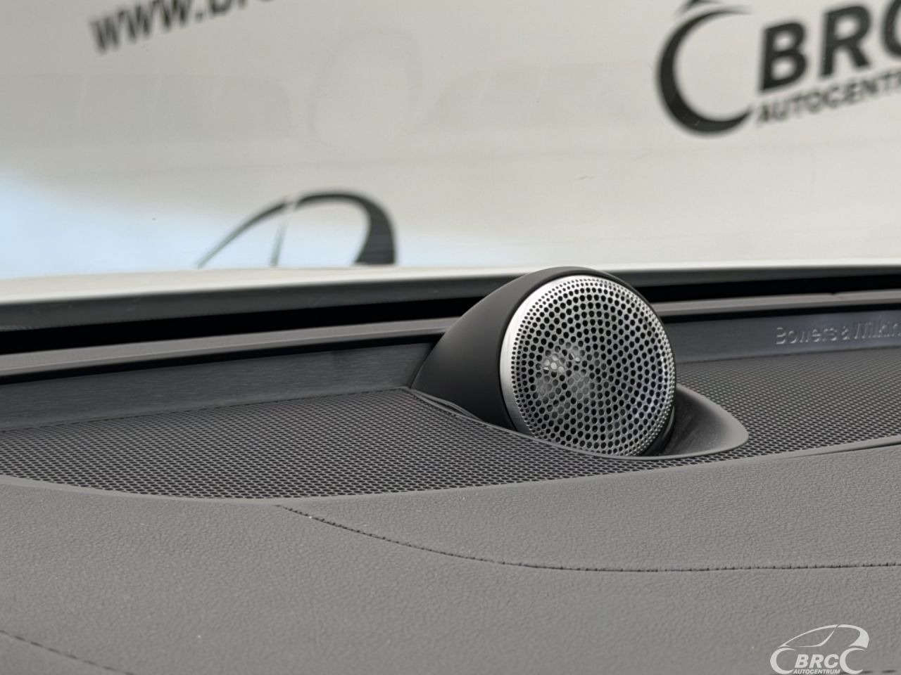 Volvo V60 | 44
