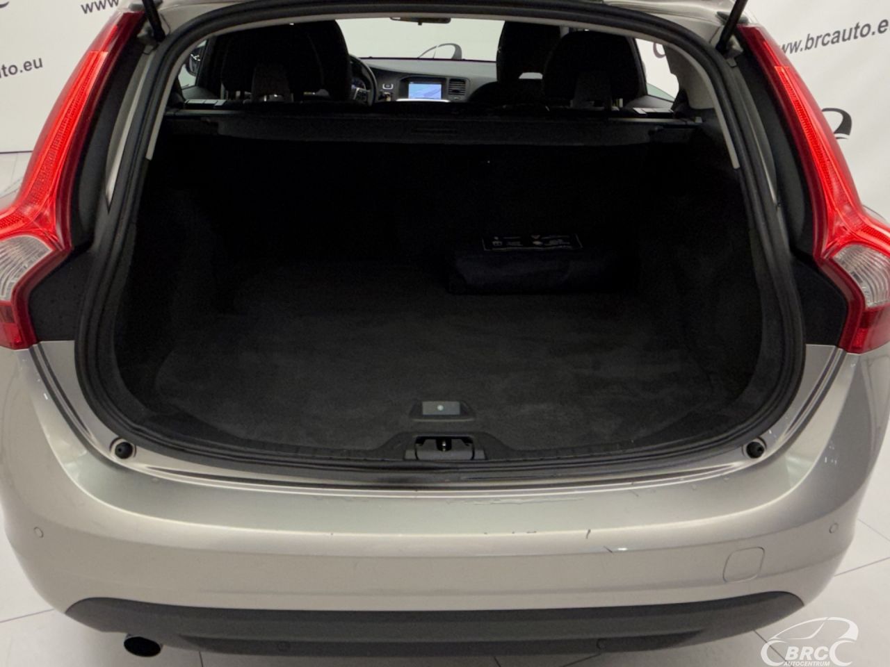 Volvo V60 | 43