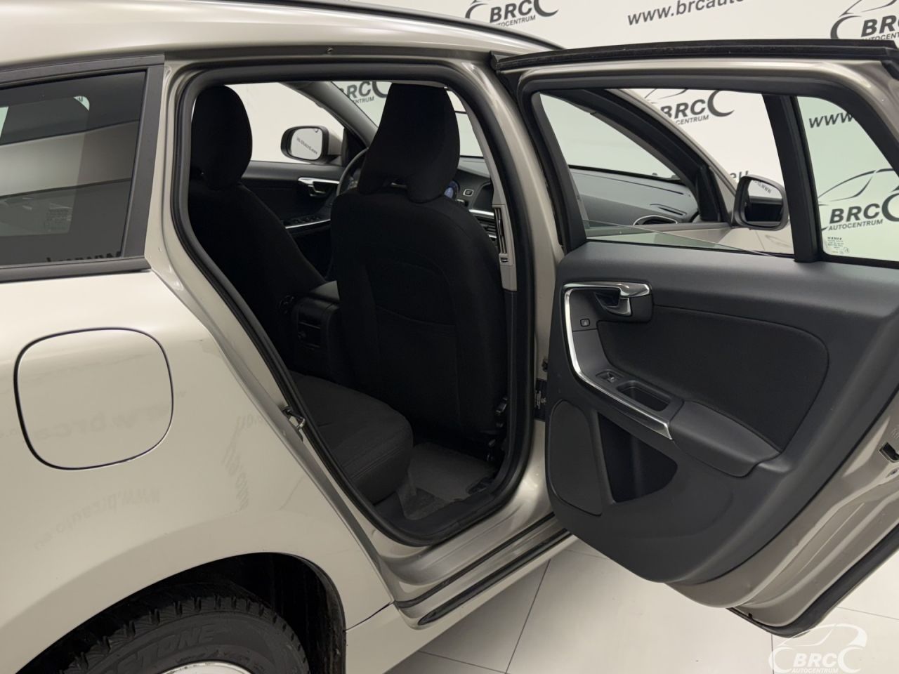 Volvo V60 | 11