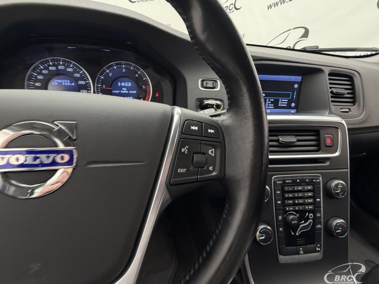 Volvo V60 | 27