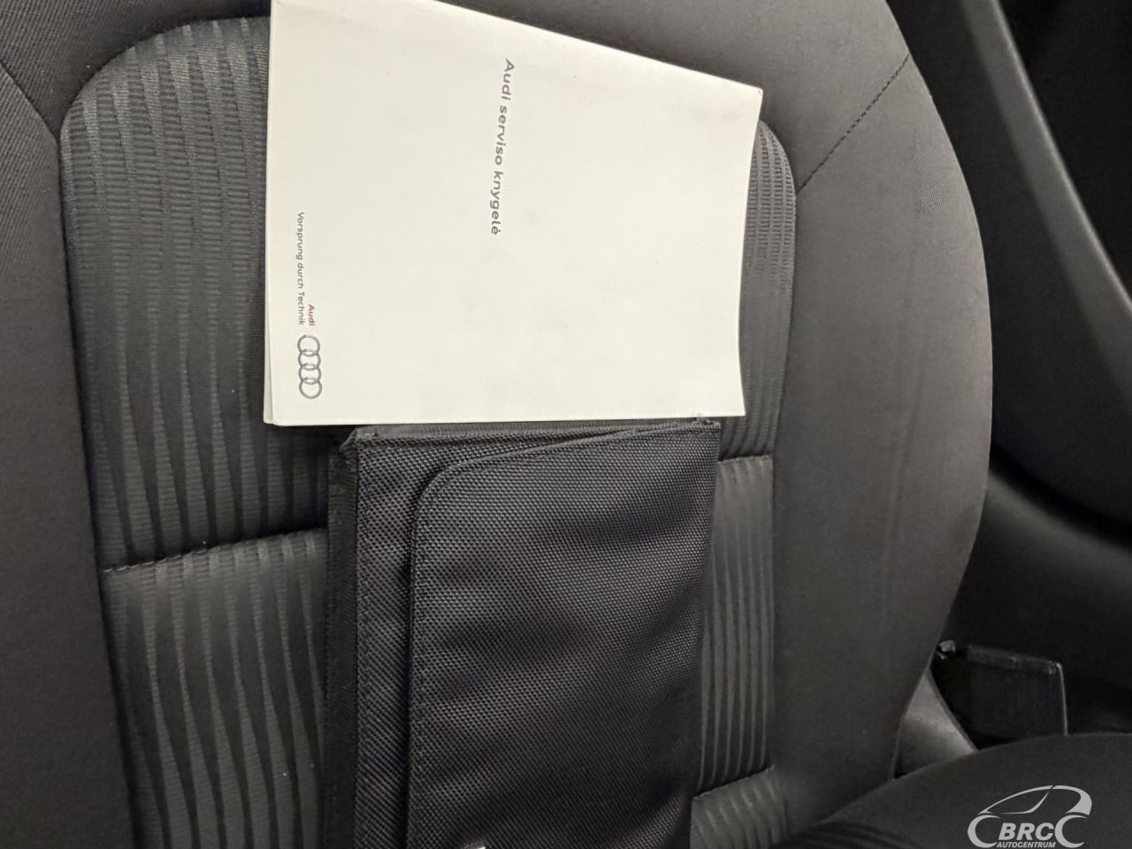 Audi A4 | 32