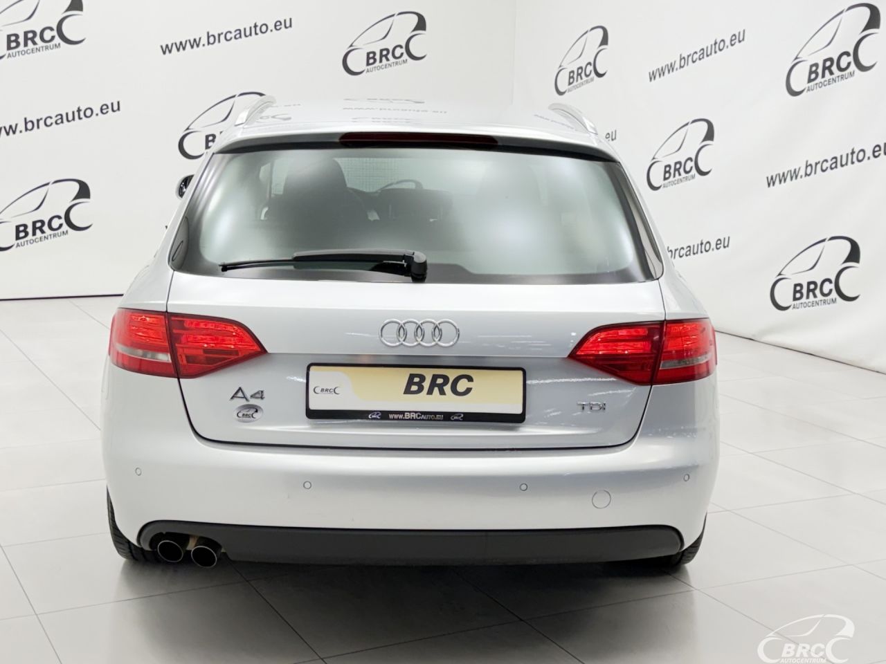 Audi A4 | 44