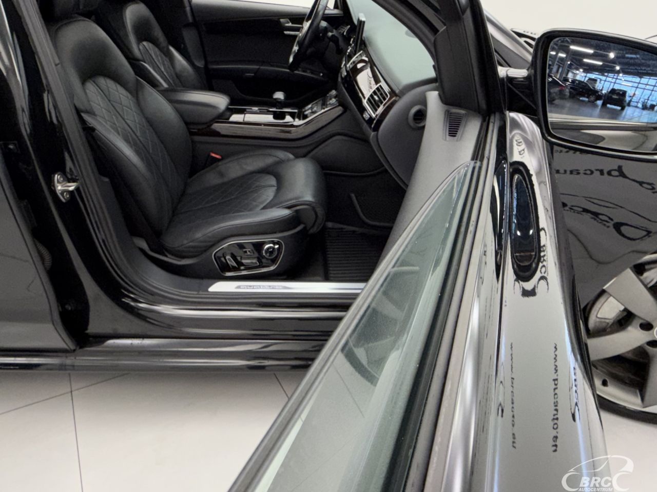 Audi A8 | 8