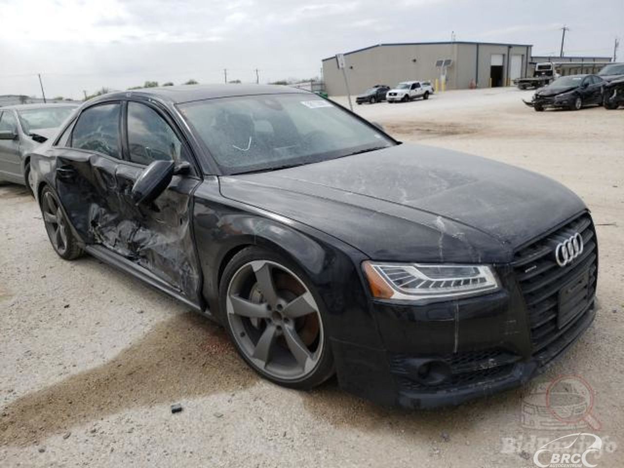 Audi A8 | 64