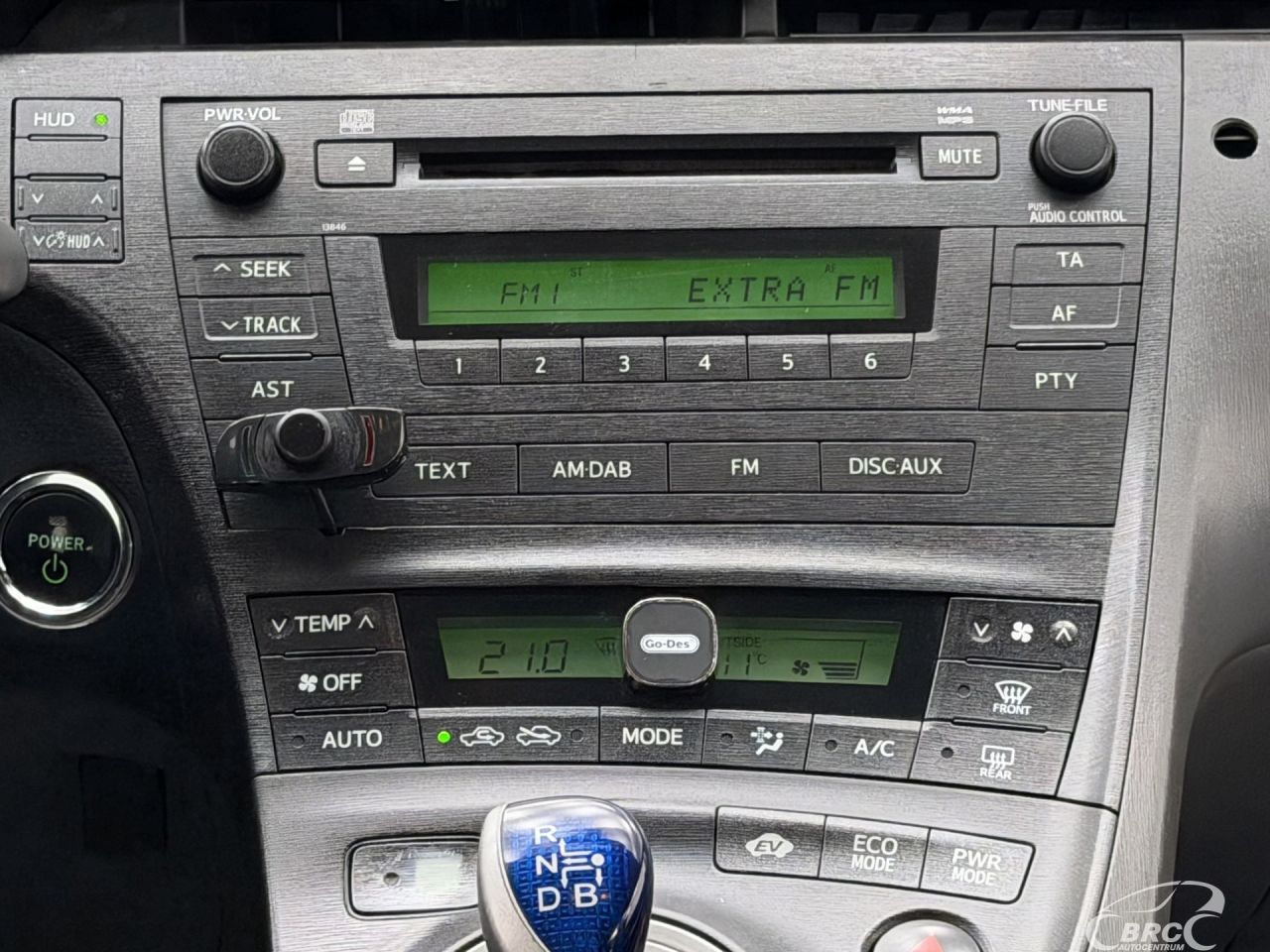 Toyota Prius | 14