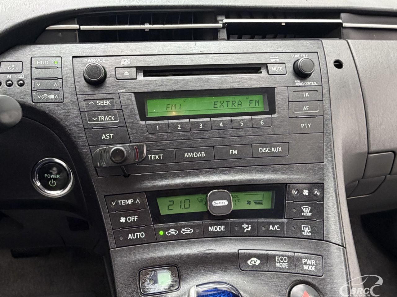 Toyota Prius | 26