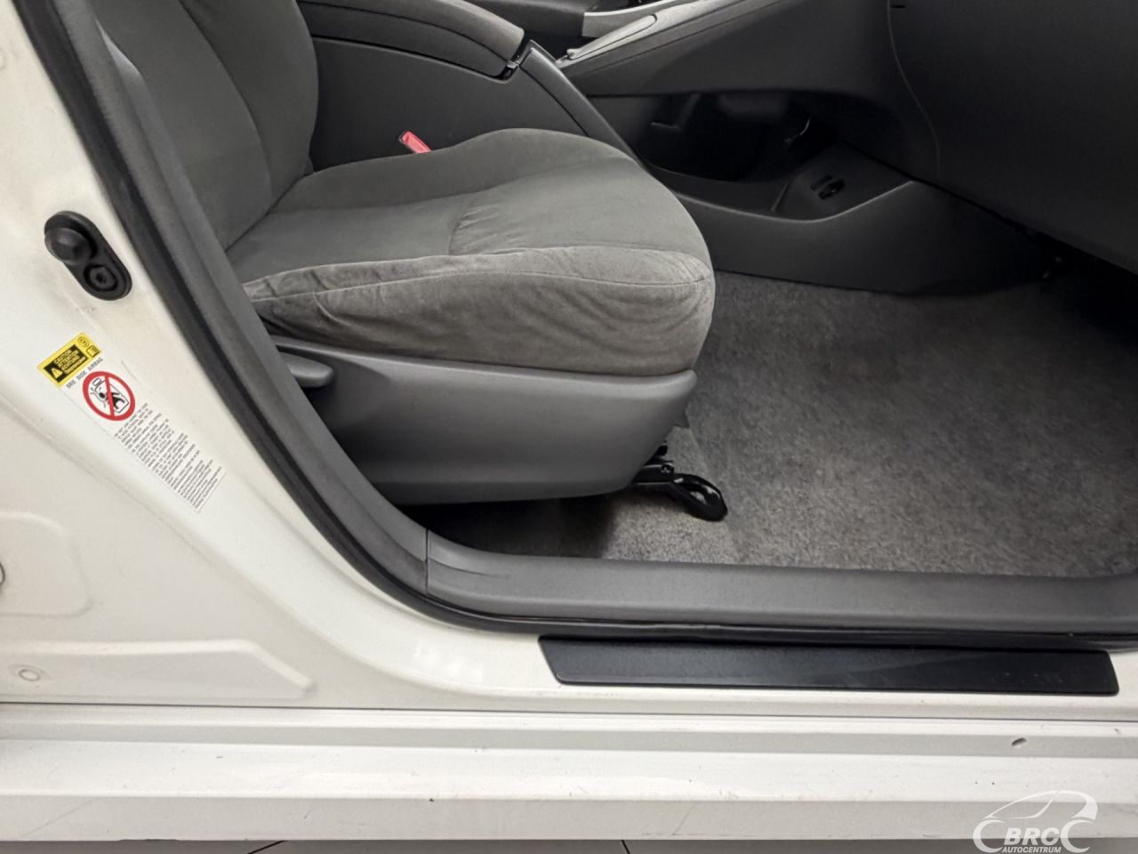 Toyota Prius | 5