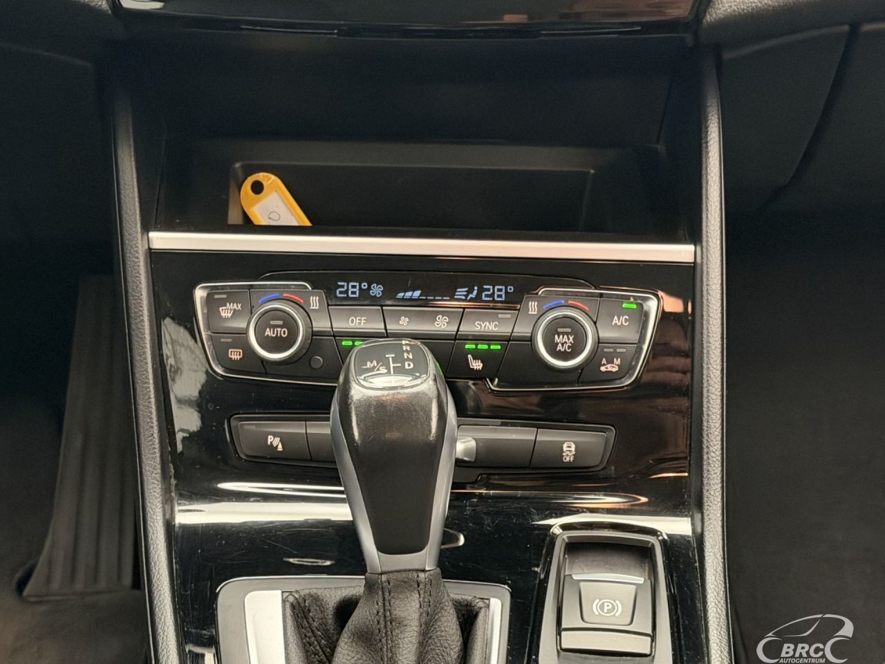 BMW 218 | 16