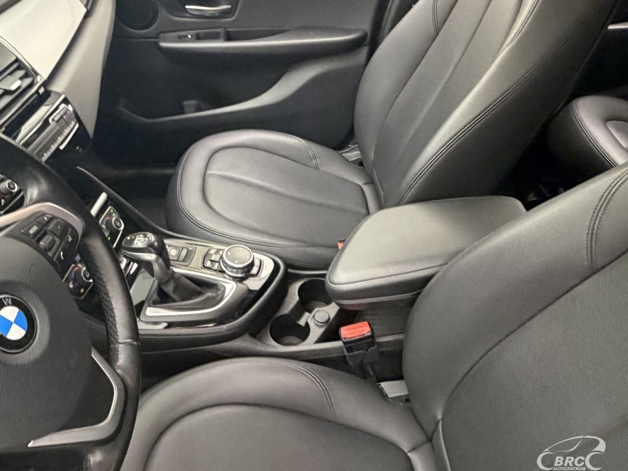 BMW 218 | 23
