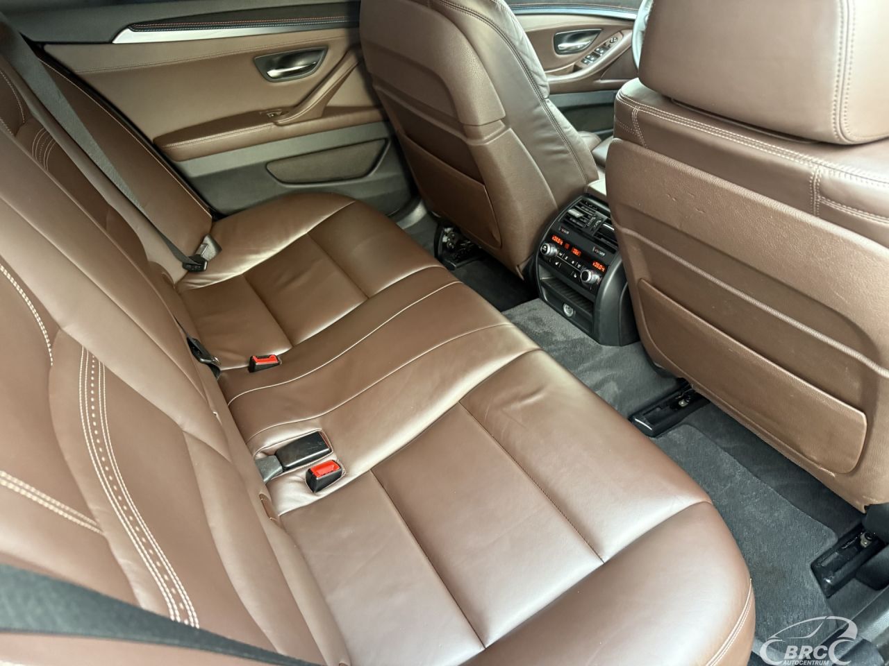 BMW M550 | 10