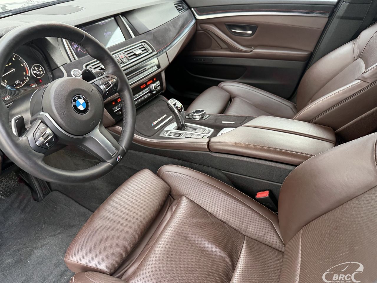 BMW M550 | 18