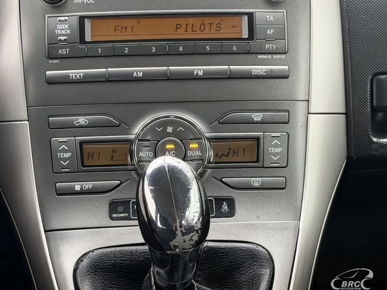 Toyota Auris | 15