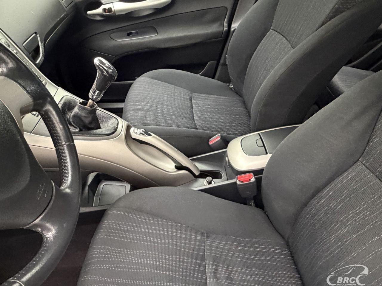 Toyota Auris | 21
