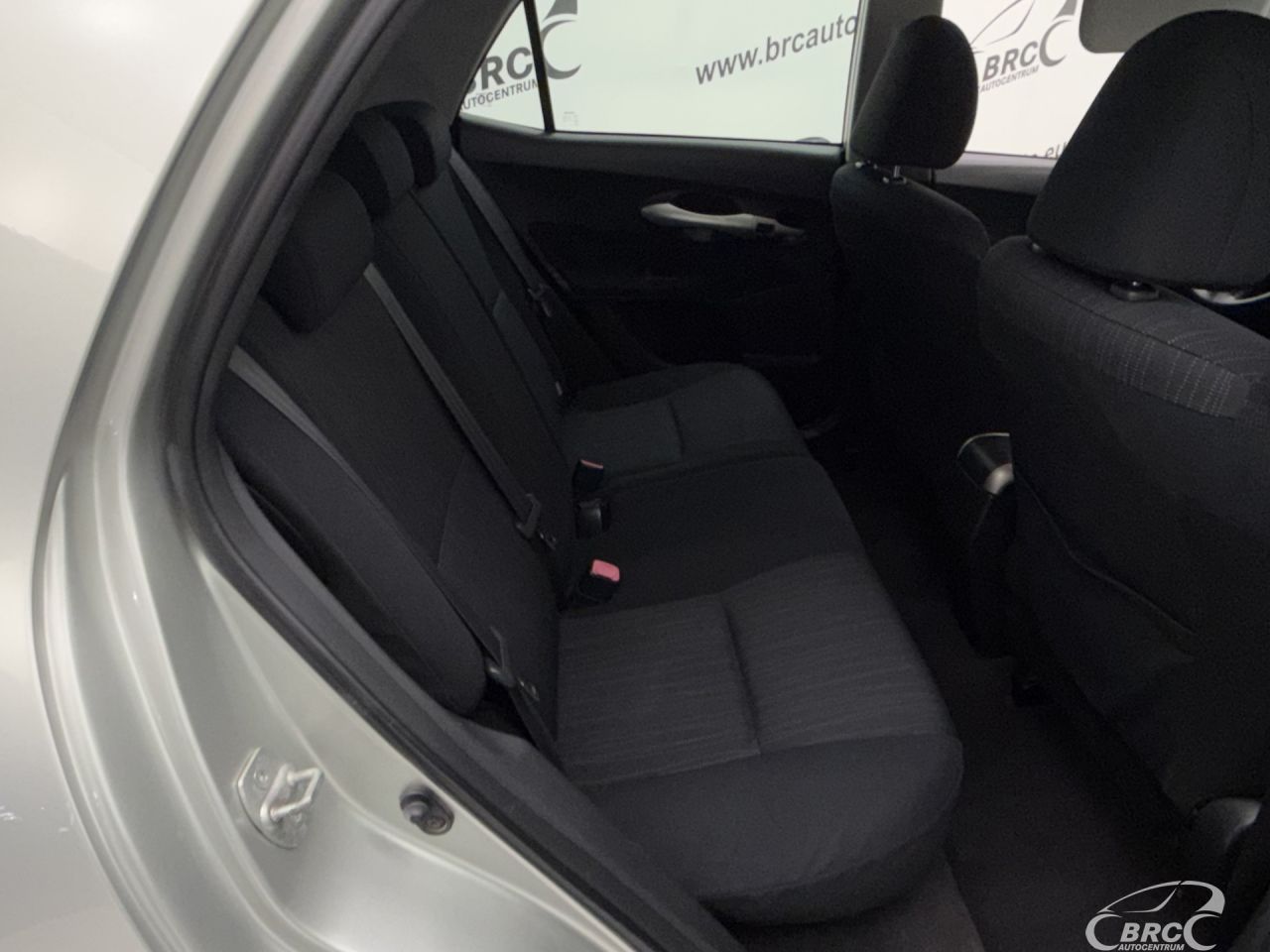 Toyota Auris | 9