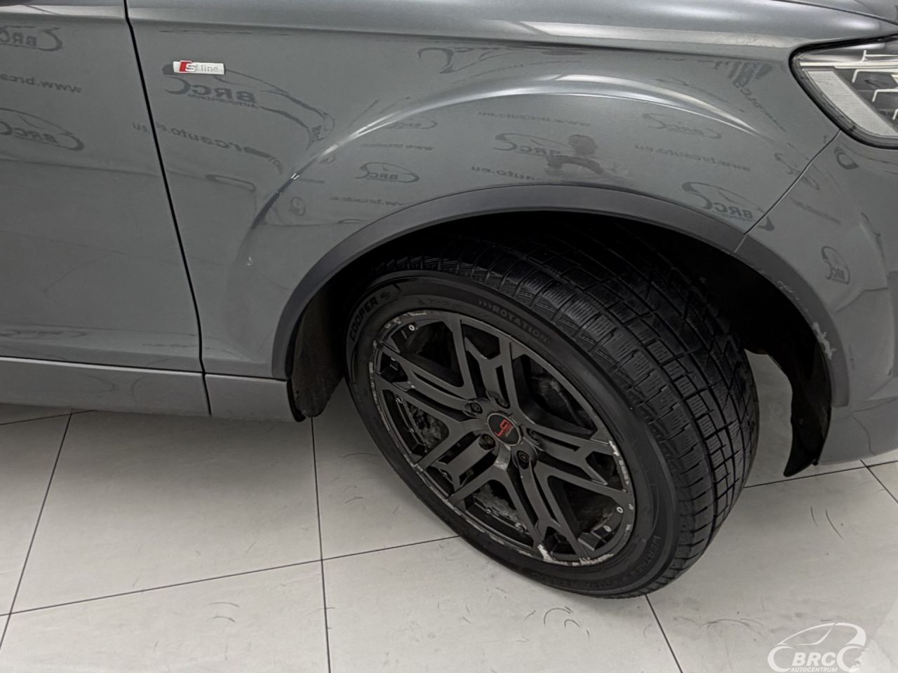 Audi Q7 | 47