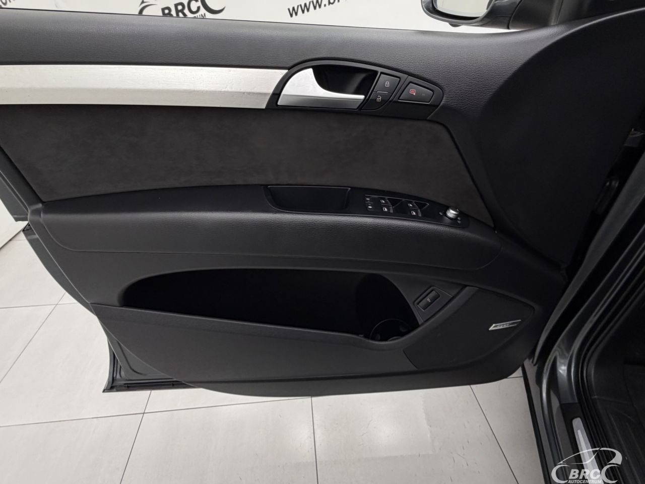 Audi Q7 | 22