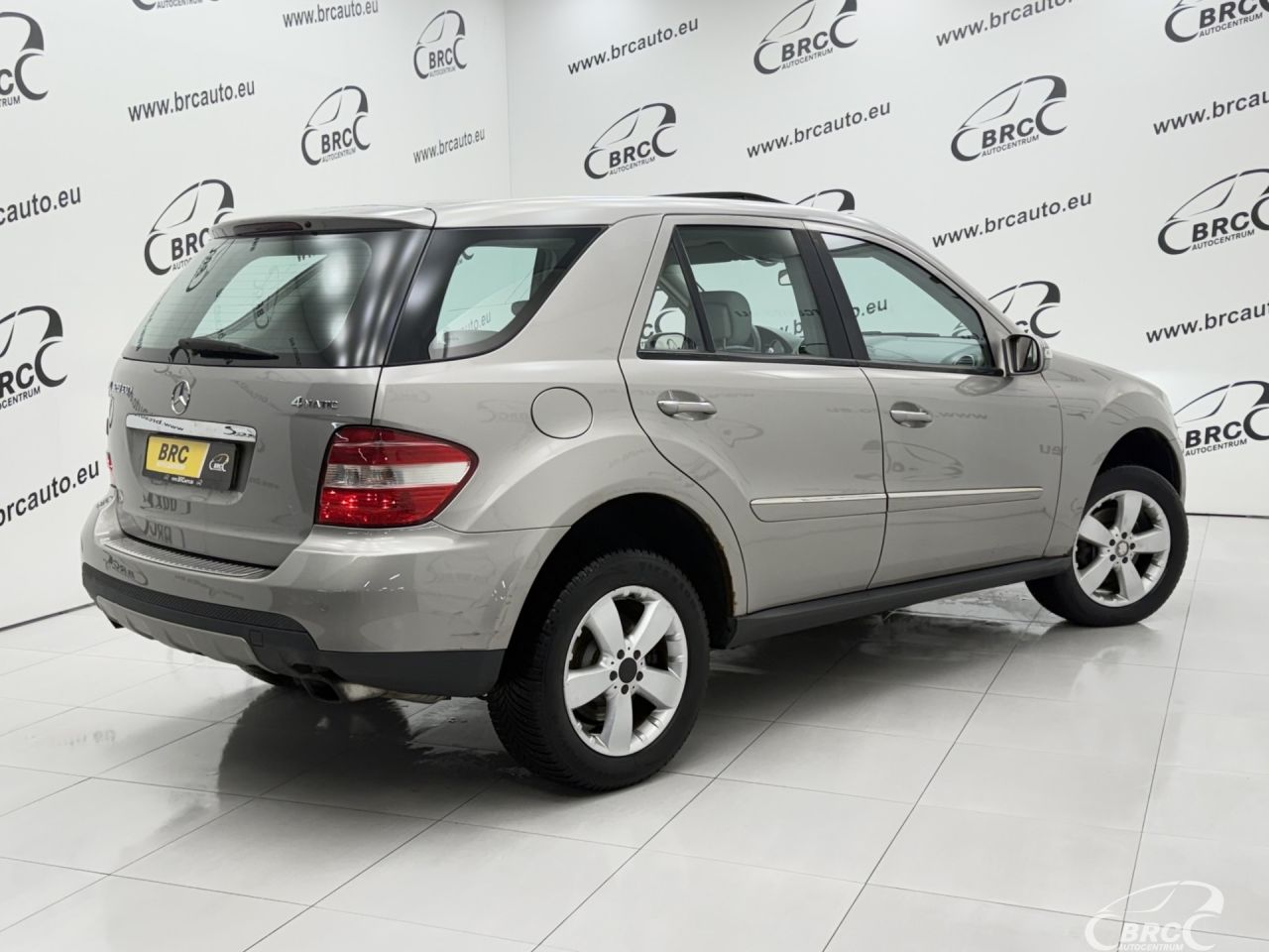 Mercedes-Benz ML320 | 1