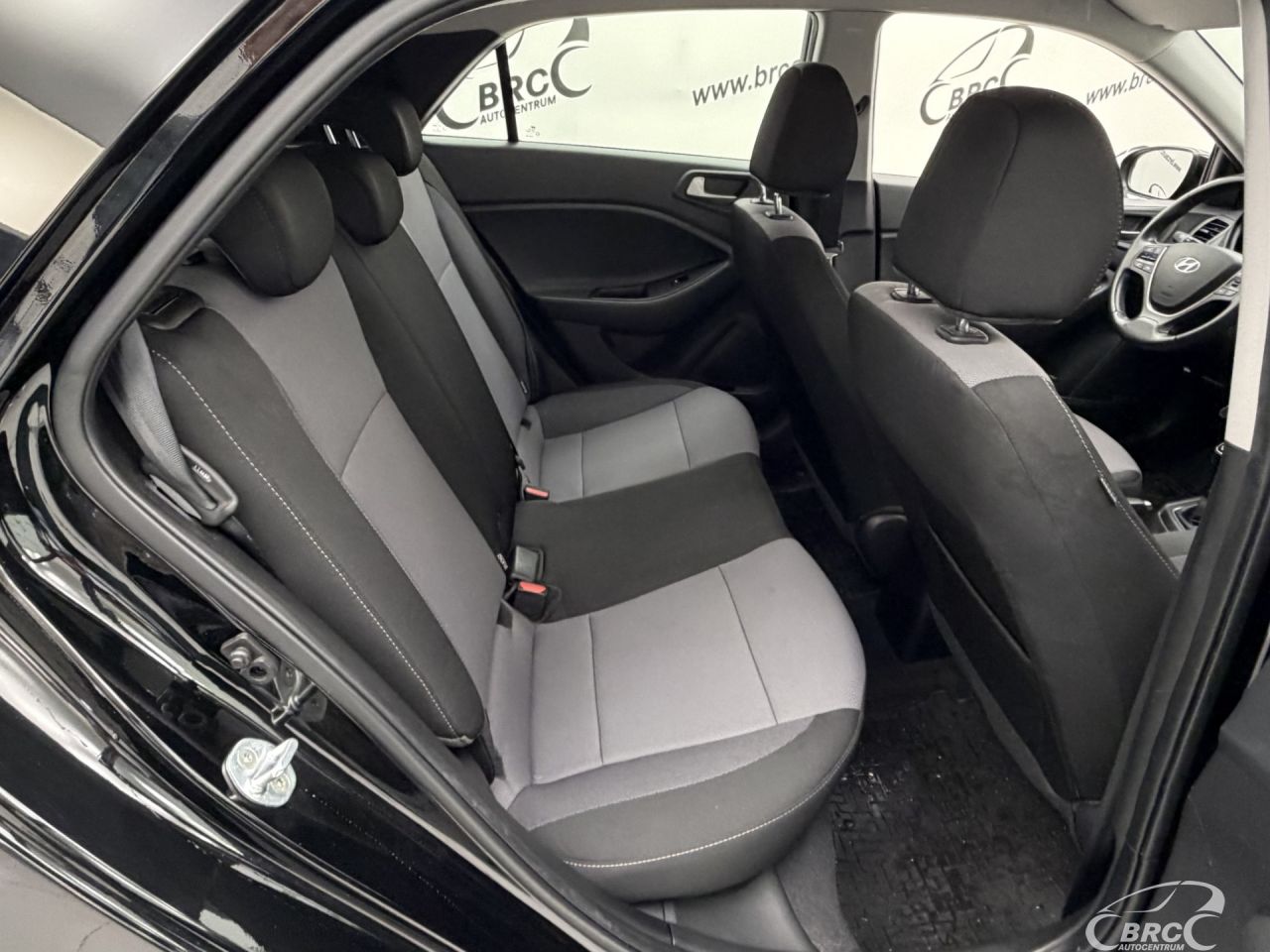 Hyundai i20 | 9