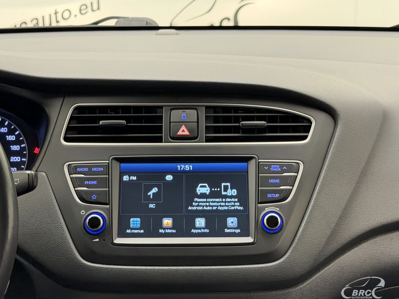 Hyundai i20 | 14