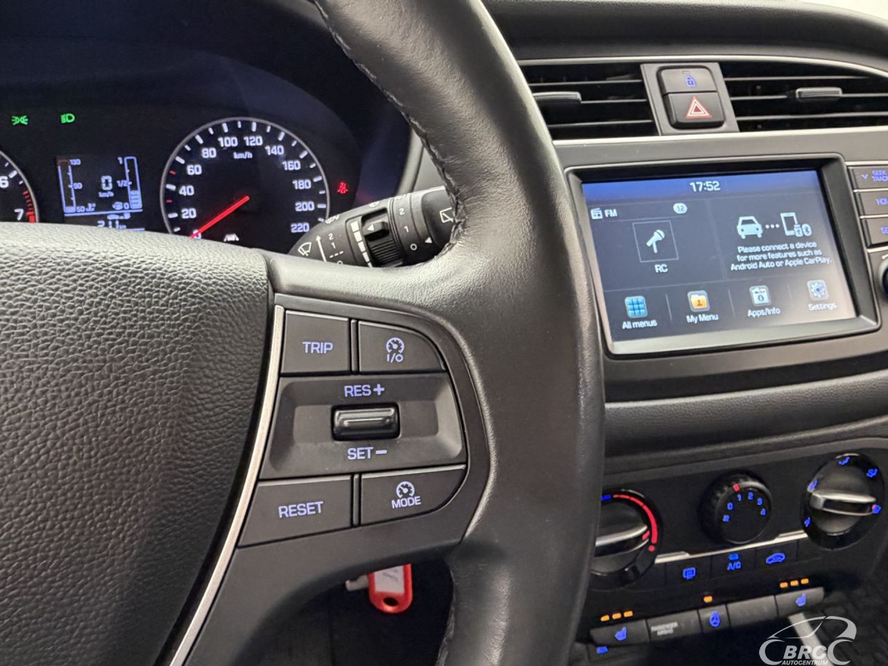 Hyundai i20 | 27