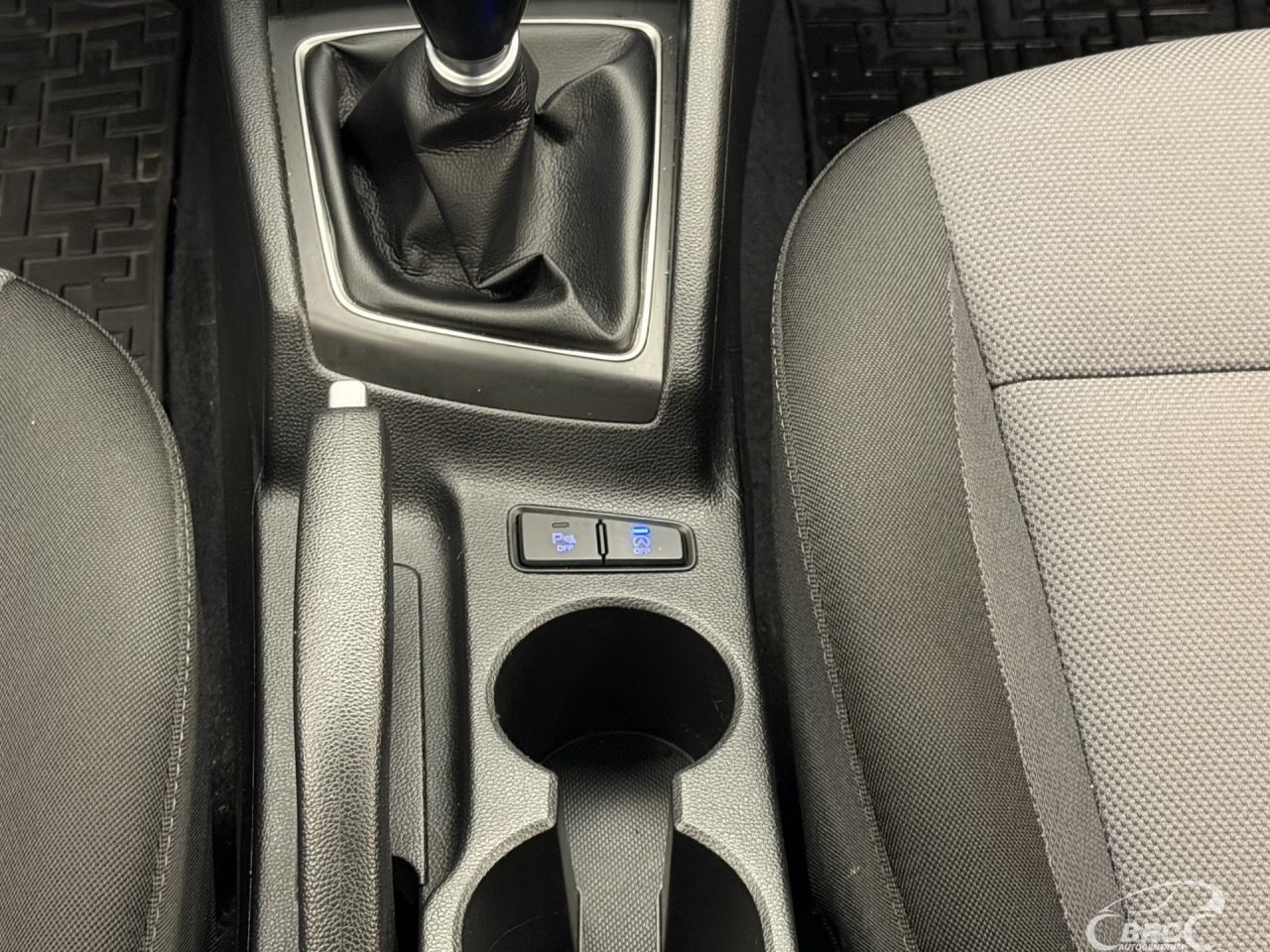 Hyundai i20 | 17