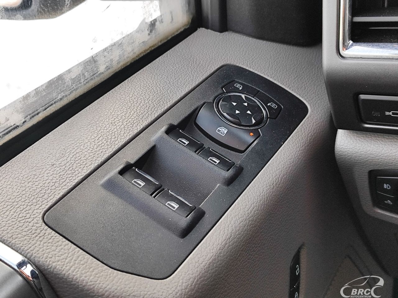Ford F-150 | 15