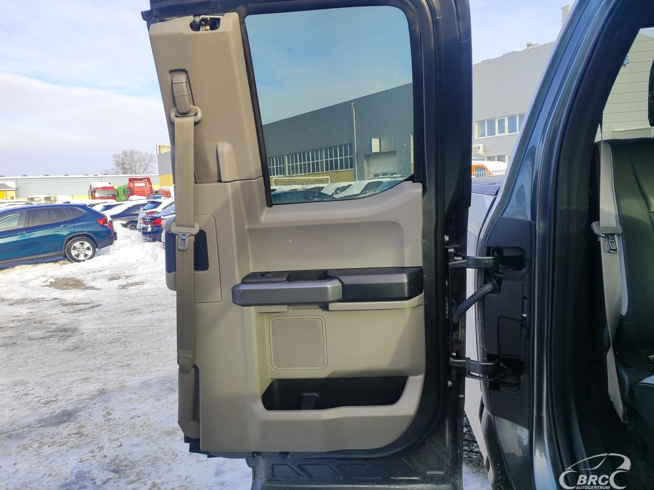 Ford F-150 | 9