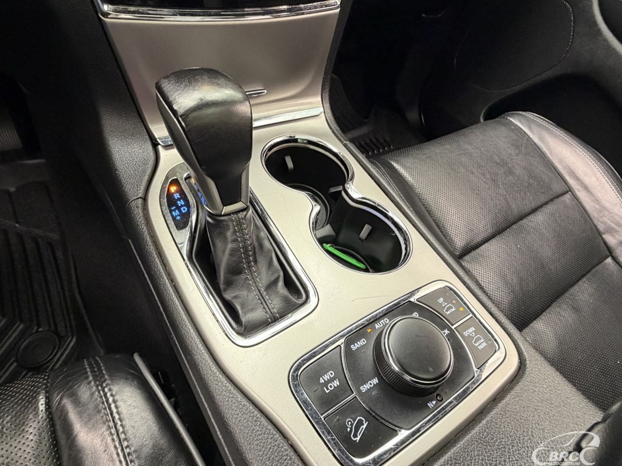 Jeep Grand Cherokee | 28